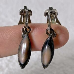 Vintage Silver and Black Pearl Clip On Drop Earrings